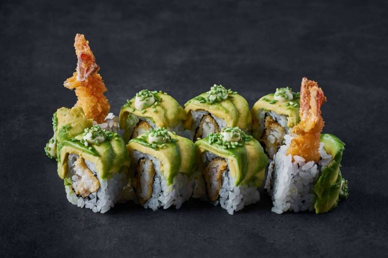 El chef Miguel de Vega muestra su pasión por la gastronomía japonesa en los platos del restaurante Kira Kira de Madrid