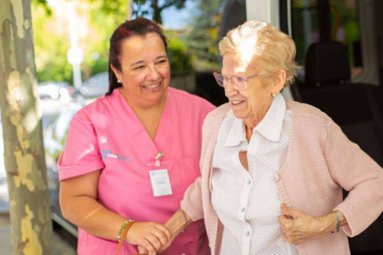 Salus Mayores, especialistas en ayuda a domicilio en Madrid