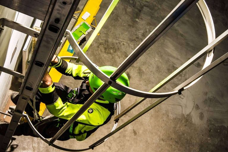 La importancia de la formación para trabajar en altura