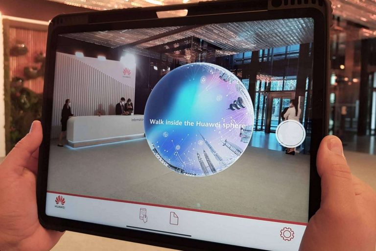 La aplicación de realidad aumentada de Huawei con Pixel Dreams en la edición actual del Mobile World Congress 2022
