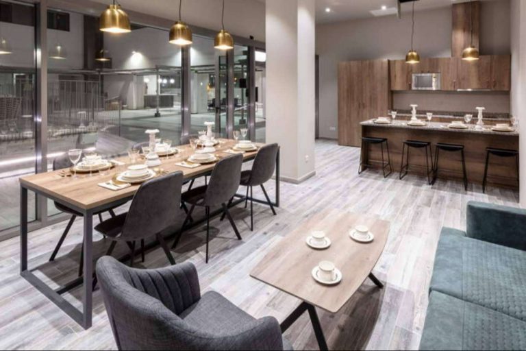 Monrabal Chirivella, la compañía especializada en mobiliario contract