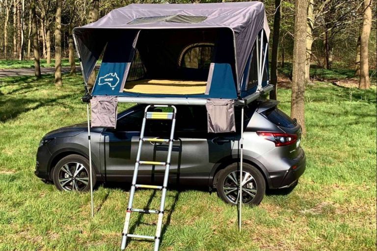 Disfrutar de un viaje con toda la familia con la tienda de techo familiar Yuna de Sheepie