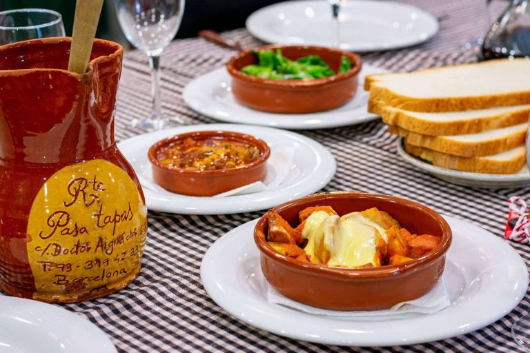 Pasa Tapas, un restaurante de comida tradicional que se esconde en medio de la encantadora Barceloneta