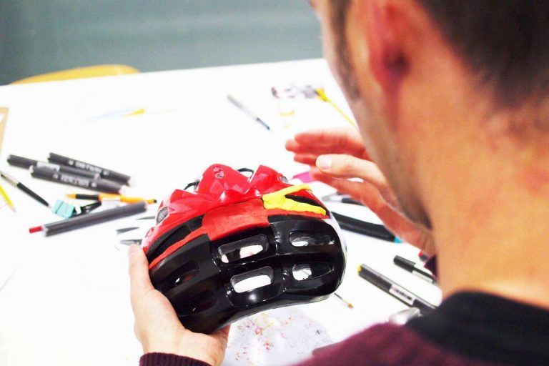 Funcionalidad, lenguaje y emoción, los pilares del estudio de diseño industrial Gauzak