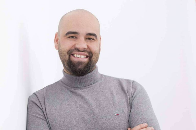 Vicente Sanz expone la dificultad de encontrar perfiles profesionales adecuados para cada empresa