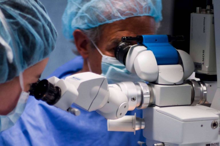 Todo lo que se debe saber antes de una operación de miopía, por el Instituto Quirónsalud Oftalmológico Dexeus