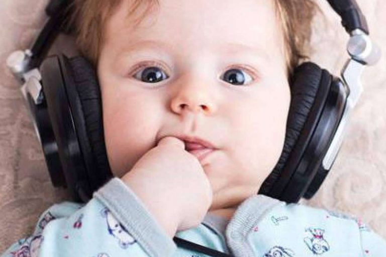 Calmar a un bebé con música, los consejos de Baby Shhh!