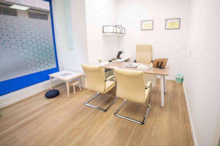 Alzenit es el centro de especialidades sanitarias en Alzira