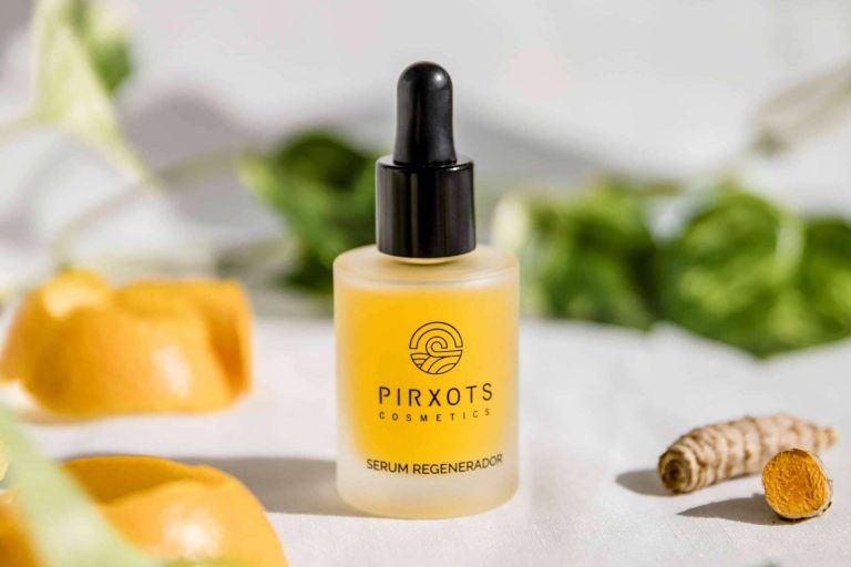 Seguir una rutina facial rejuvenece y mantiene saludable la piel, de la mano de la firma Pirxots Cosmetics