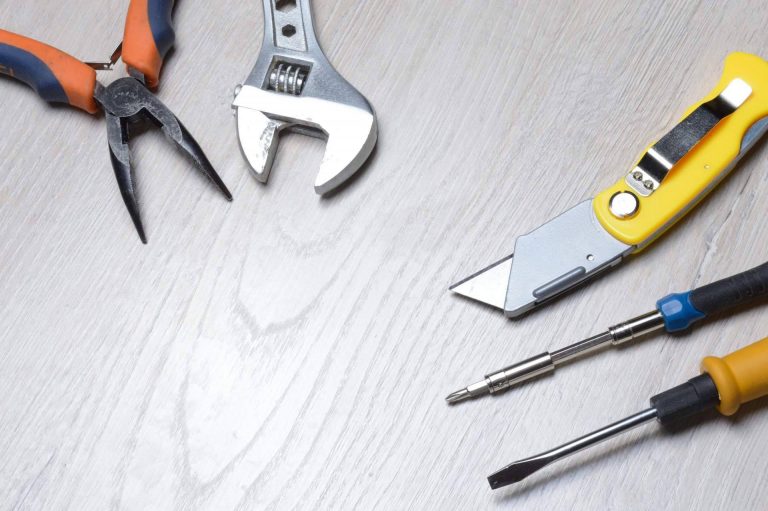 Una amplia gama de destornilladores eléctricos de la mano de Suministros Tomás Beltrán