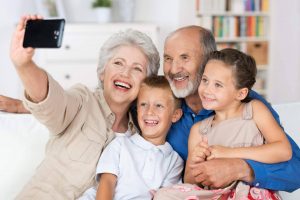 La inteligencia emocional influye positivamente en la calidad de las relaciones sociales y de la salud mental y física