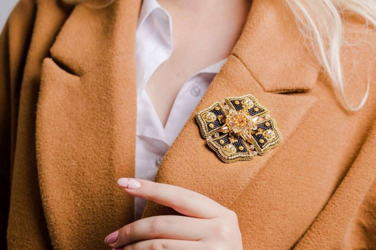 Aldabón Luxury, broches para ropa de lujo