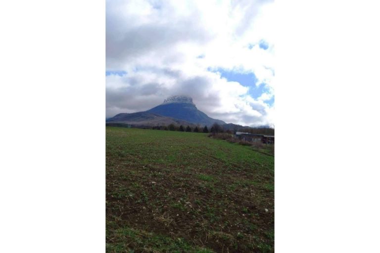 Disfrutar de la naturaleza de la sierra de Navarra en la Casa Rural Ixurkonea