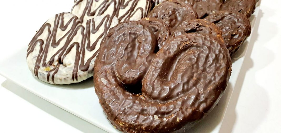 Palmeras de chocolate: el pueblo de España donde se hacen las mejores