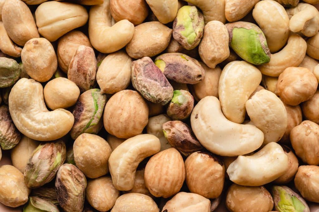 Estos son los peligros para la salud de comer pistachos