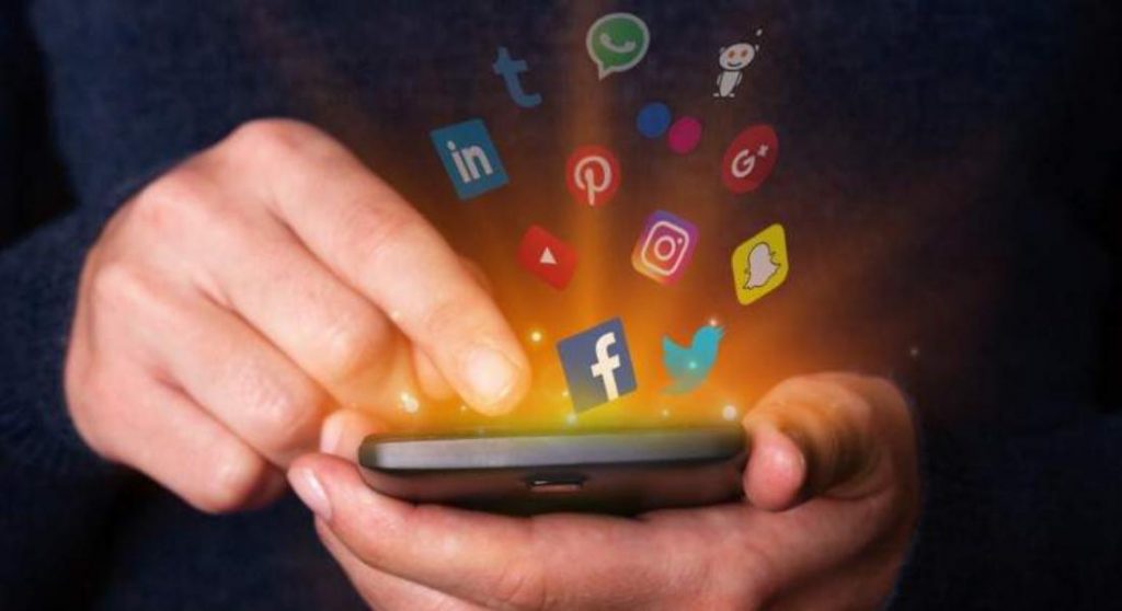 Multitareas en móviles de Apple. 