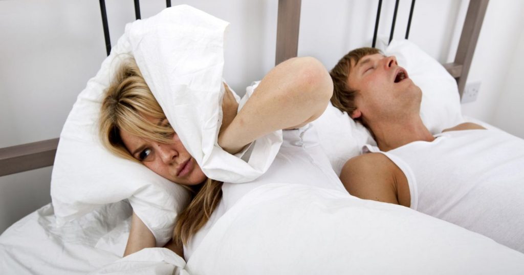 Trucos para dejar de roncar sin recurrir a las medicinas 45 Acaba con el ronquido trucos para dejar de roncar sin medicamentos