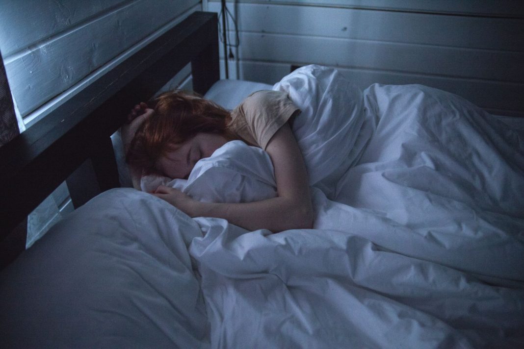 Hablar dormido, ¿es bueno o malo?
