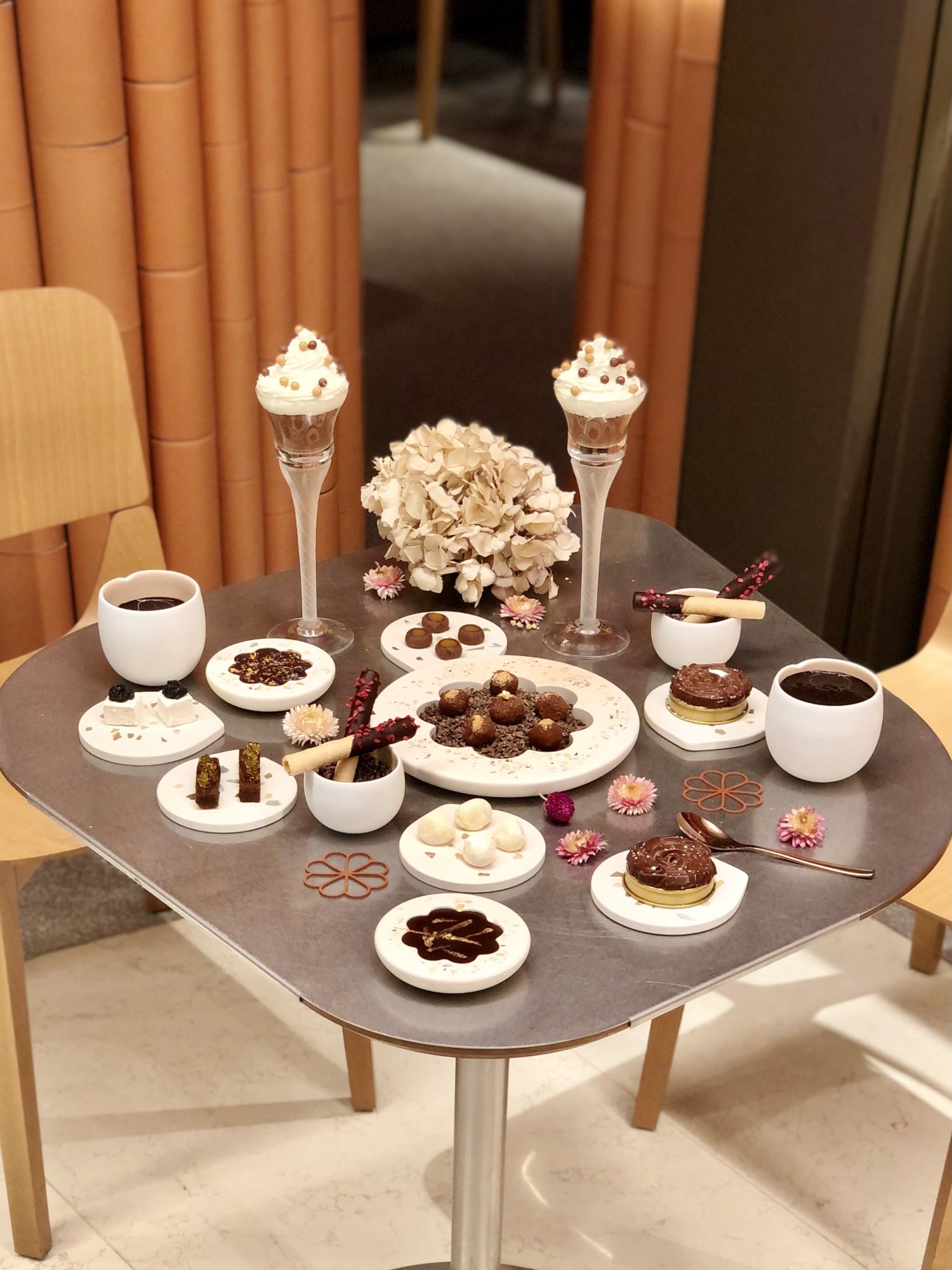 1986 BY Ruben Arnanz. Cacao