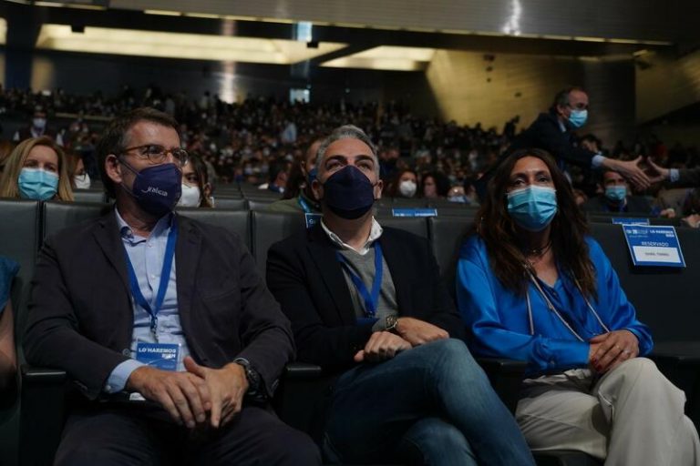 Feijóo elige a Elías Bendodo, mano derecha de Juamma Moreno, como coordinador general del PP