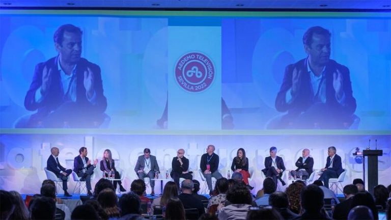 El director de RTVA defiende el papel de las televisiones públicas autonómicas en el panorama audiovisual actual