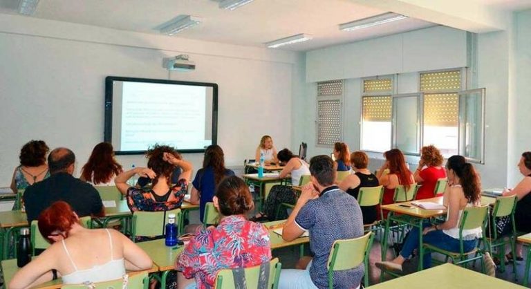 La UNED presenta dos nuevos grados: Ingeniería de la Energía y Educación Infantil