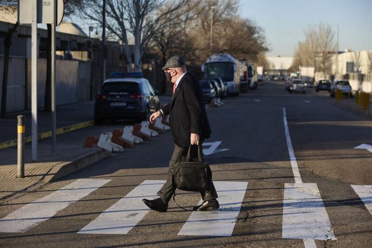 El juicio a Villarejo por sus negocios privados se retoma el lunes