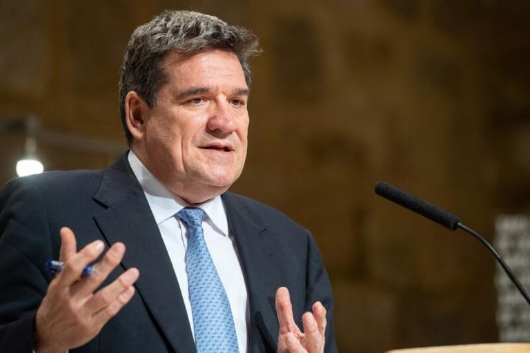 El Gobierno sube a 27,53 euros la penalización a las empresas por contratos de muy corta duración