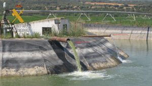 Investigan al propietario de una parcela por extracción masiva de agua del río Guadiana en plena sequía