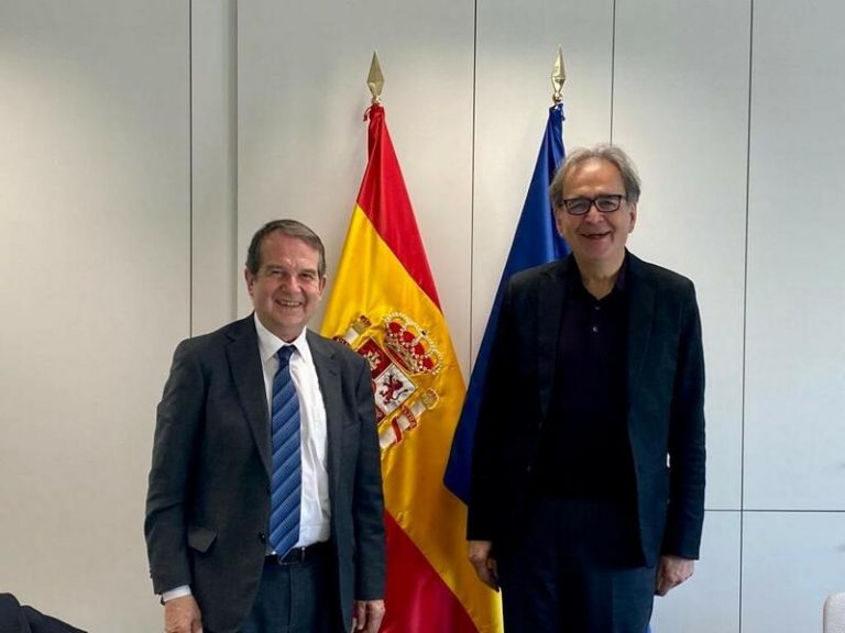 FEMP y Gobierno crearán un grupo de trabajo para tratar la relación de las ciudades con las universidades