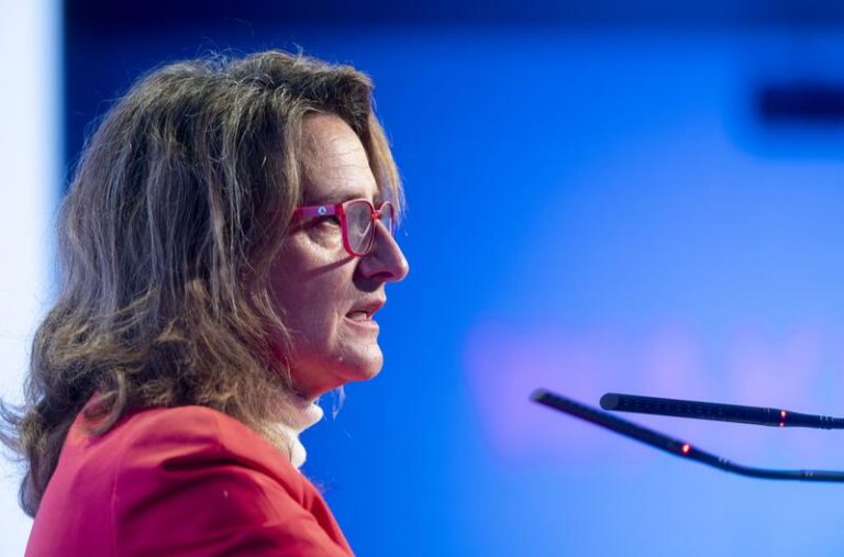 Ribera asume la dificultad de la UE para prescindir del gas ruso