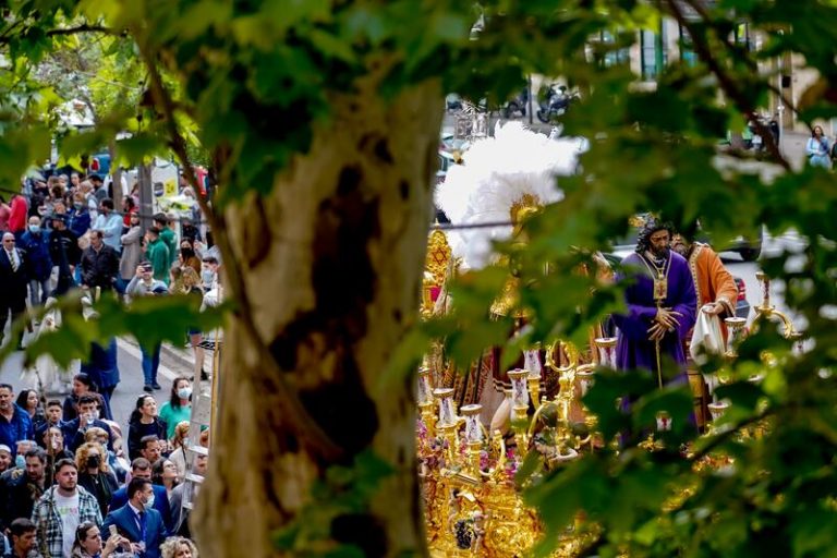 La hermandad del Cautivo de San Pablo regresa a su templo este Sábado Santo en Sevilla