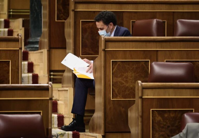 Edmundo Bal, partidario de restringir al máximo las actividades de diputados
