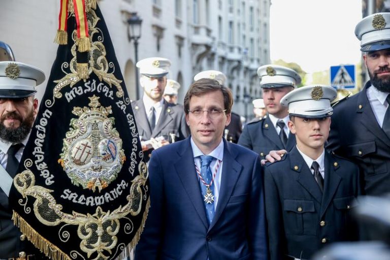 El alcalde de Madrid, denunciado por no llevar ante la Justicia el caso de las mascarillas