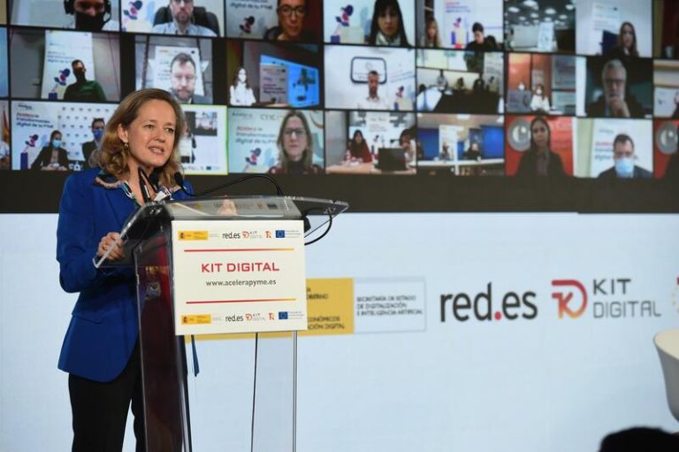 El Gobierno aprobará este lunes los primeros kits digitales para las pymes
