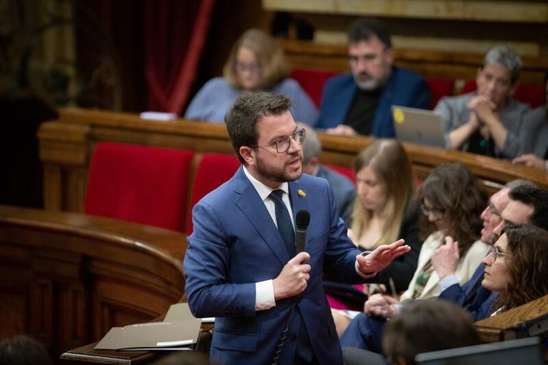 Aragonès pide a Robles que asuma responsabilidades y si no lo hace que le obligue Sánchez