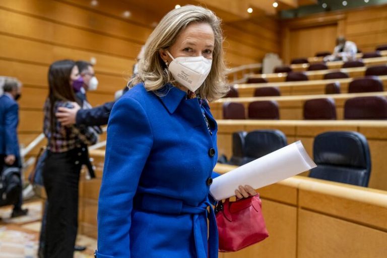 Calviño debate este jueves con las comunidades sobre fondos europeos en el Senado