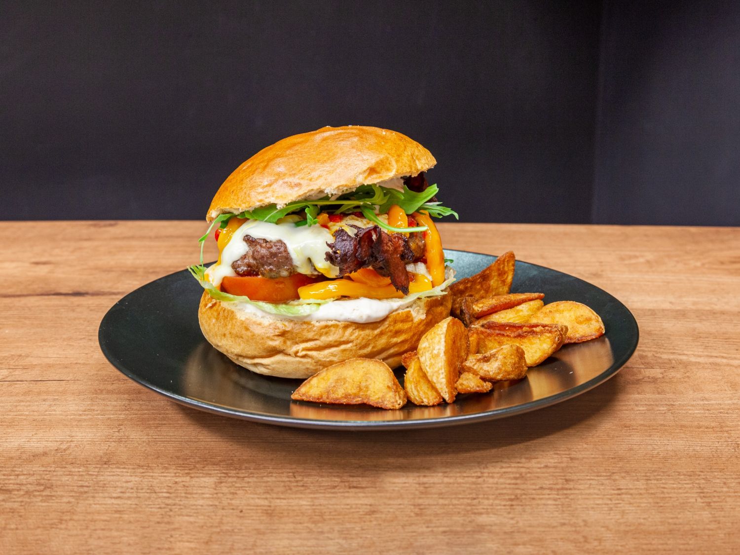 61315 KnallaBurguerByLucíaGrávalosr Food BurguerVaKon