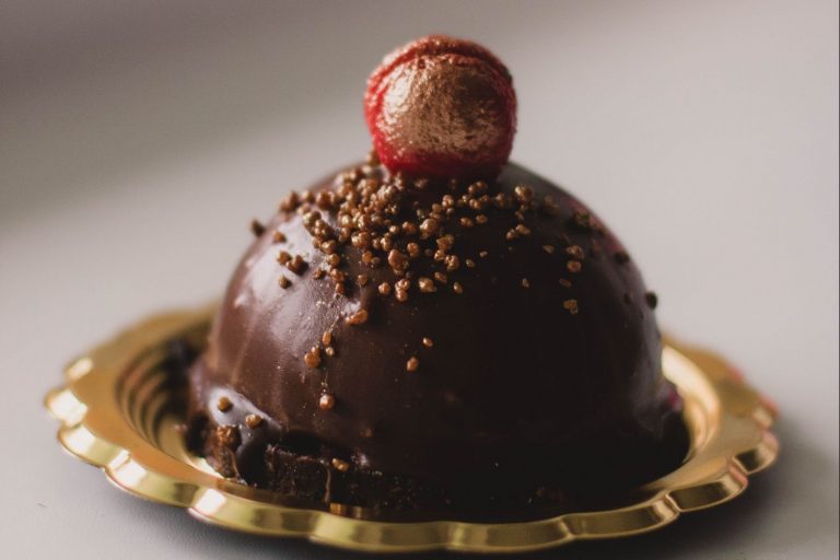 Así se hace el pastel mousse de chocolate de más de 80 millones de vistas