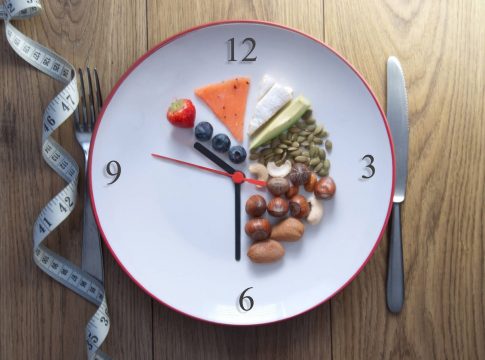 El grave problema de realizar el ayuno intermitente El grave problema de realizar el ayuno intermitente