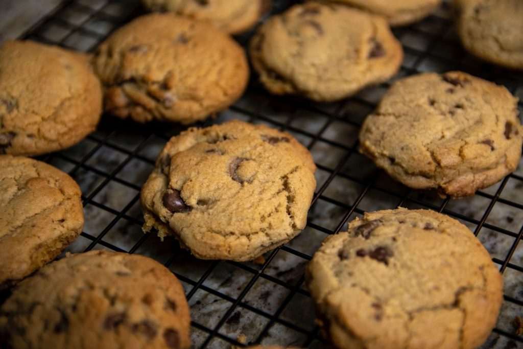 Cómo hacer unas galletas con pepitas de chocolate más ricas que las de marca