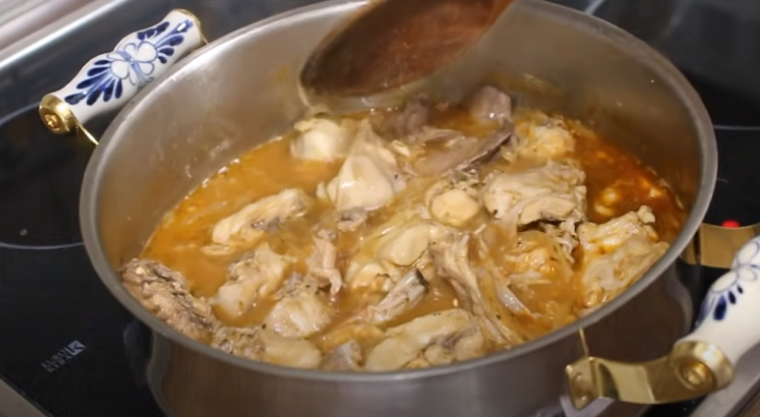 Conejo en salsa la receta más vista en YouTube que todo el mundo sigue