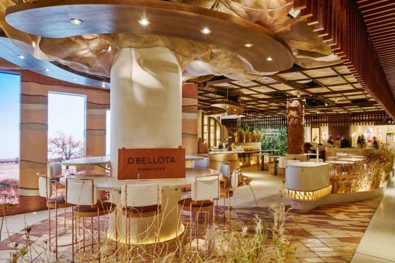 Food Hall de Galería Canalejas, el hotspot gastronómico para disfrutar de Madrid en Semana Santa