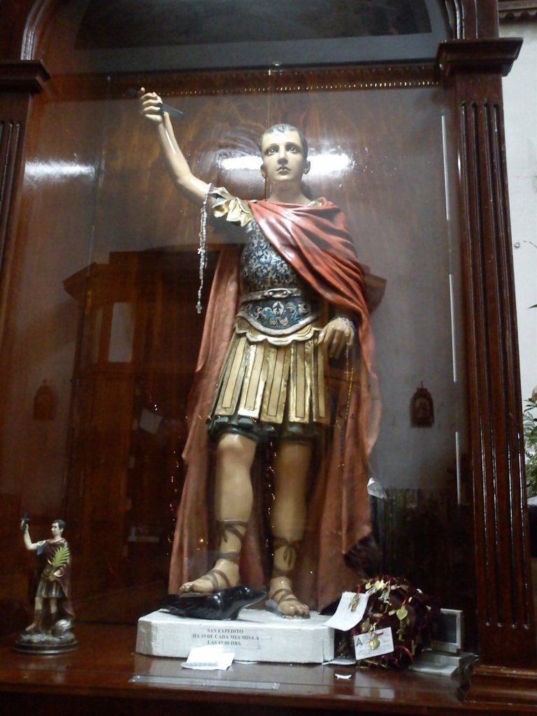 El 19 de abril celebramos a dos santos que son San Expedito y San León IX papa