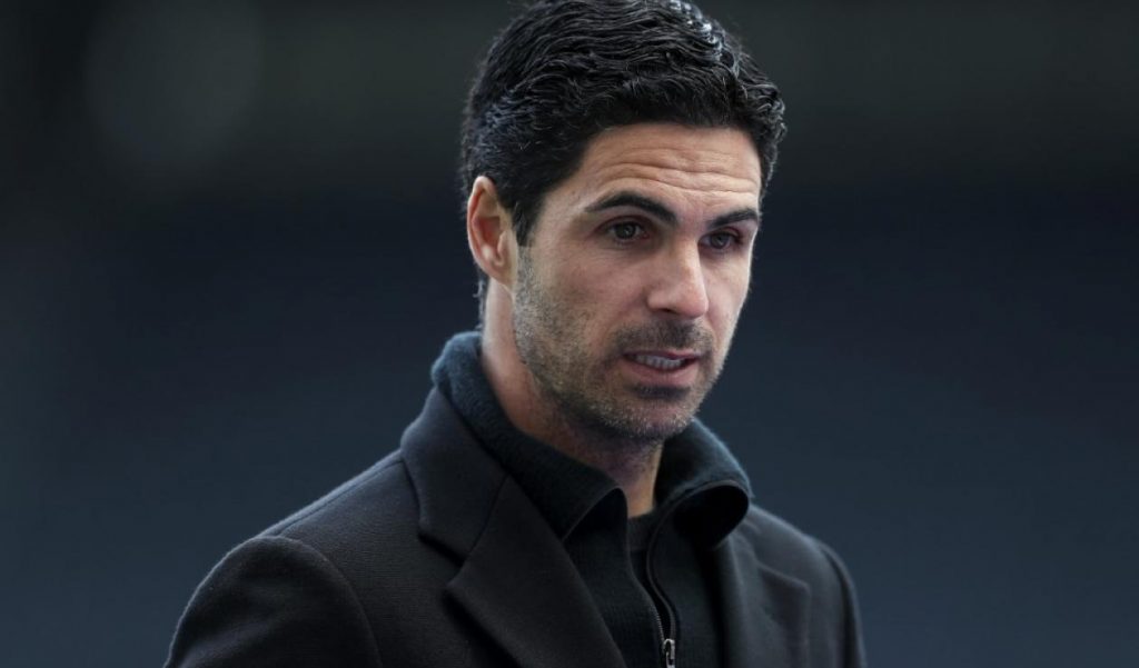 El entrenador Mikel Arteta sabe que en el Real Madrid puede conseguir fichajes para su equipo
