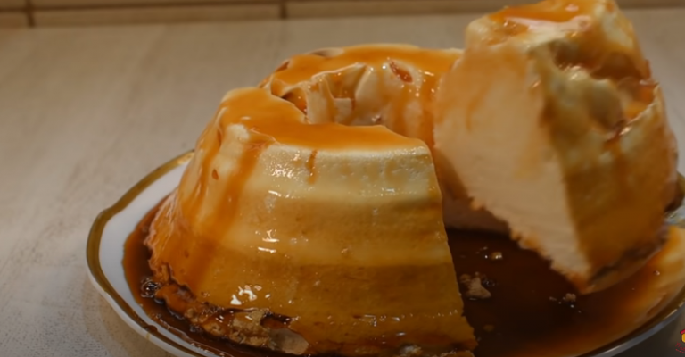 El postre de isla flotante más delicioso y fácil de hacer