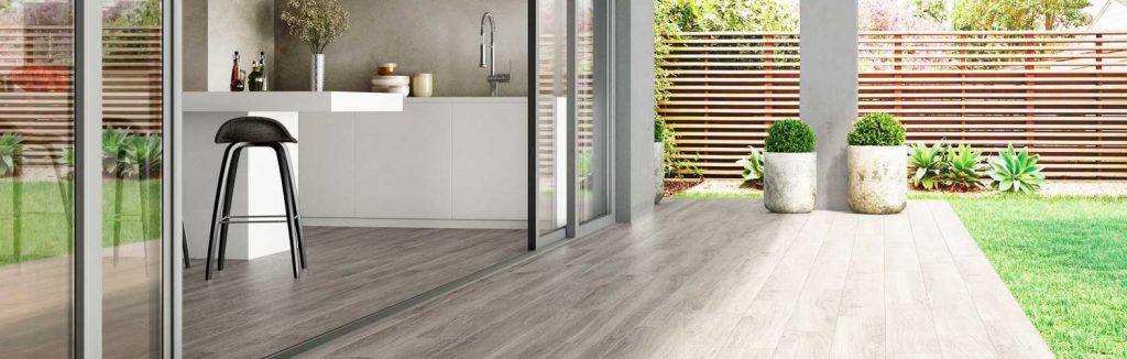 Limpiar los rieles con vinagre y bicarbonato de sodio