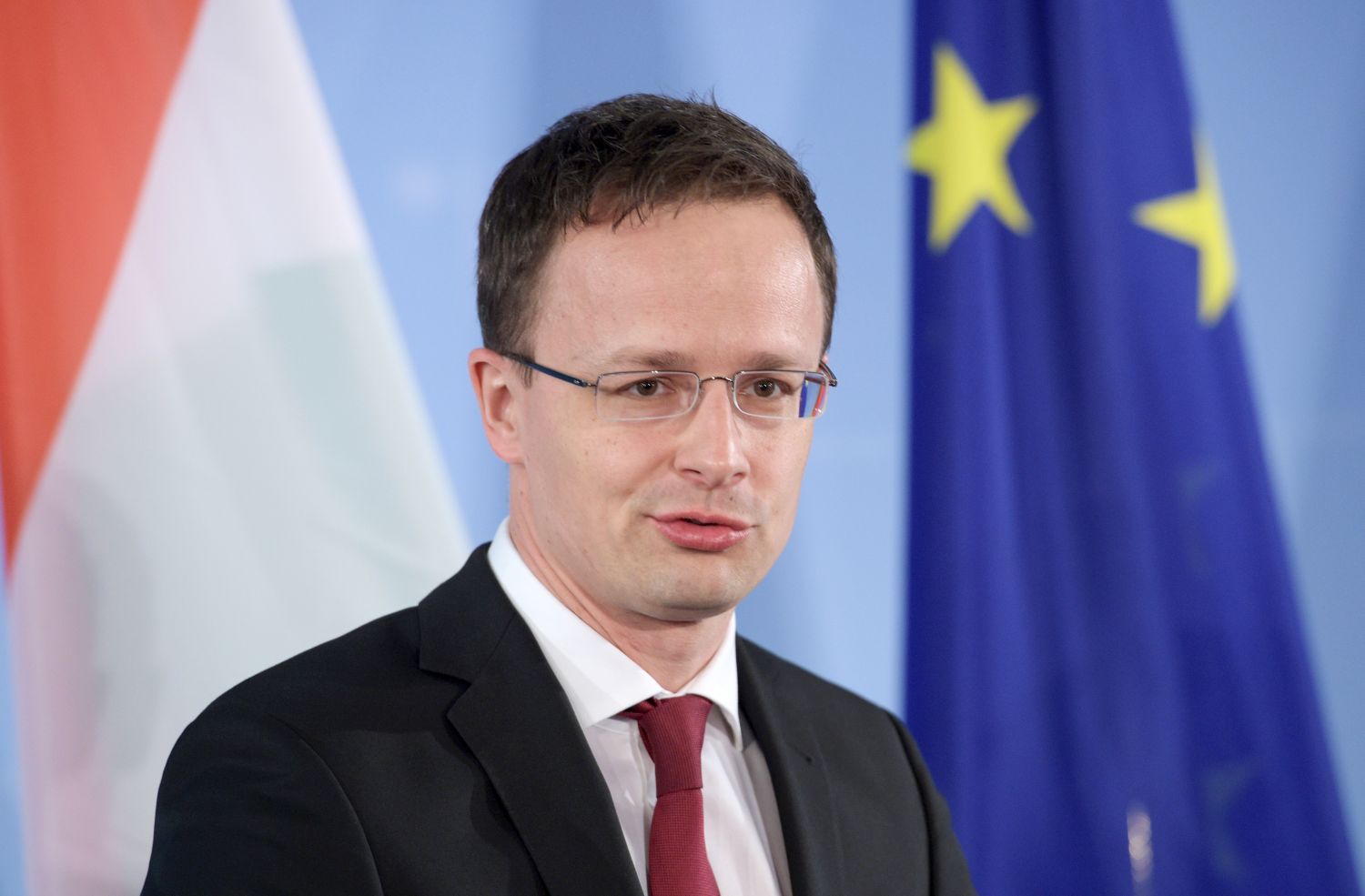 EuropaPress_4276528_filed_04_april_2016_berlin_hungarian_minister_of_foreign_affairs_peter
