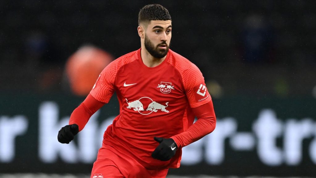 Joyas desconocidas de la sub-23 que Real Madrid y Barcelona deberían tener en cuenta 66 Por qué Josko Gvardiol puede seducir al Real Madrid