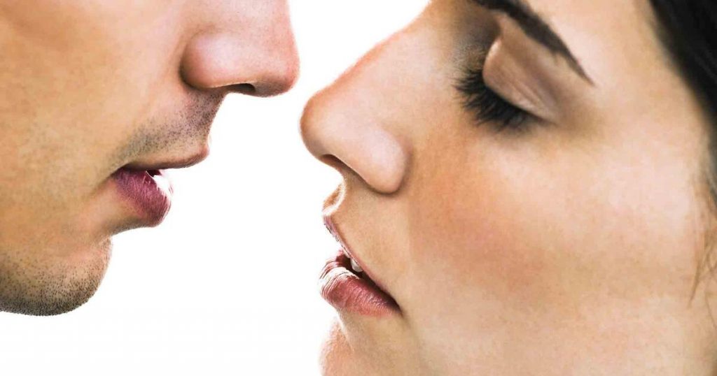 ¿Cuál es la fisiología del beso?
